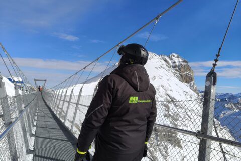 Wir verabschieden uns per 19.12.2025 und wünschen Ihnen frohe Festtage. Wir sind gerne ab 05. Januar 2026 wieder für Sie da.